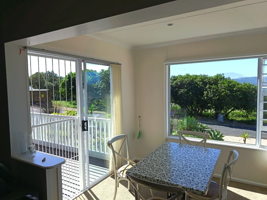 4 Bedroom Property for Sale in Bergsig Western Cape